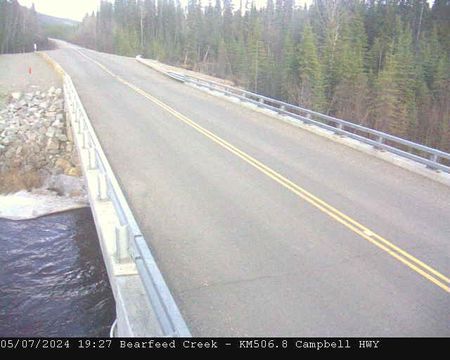Bearfeed Creek - Robert Campbell Hwy - km 562 Webcam